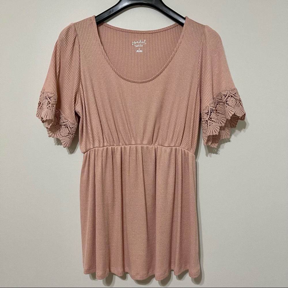 Ingrid & Isabel Blush Maternity Top- Women Size: S